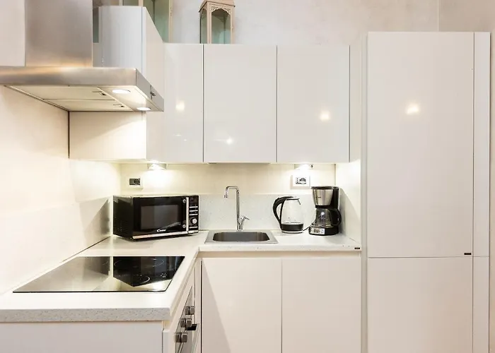 Saint Peter By In Appartement Rome